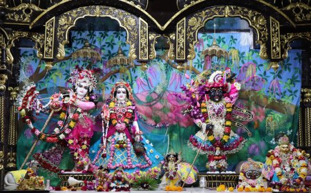 ISKON ઇસ્કોન મંદિર, અમદાવાદ : ઇતિહાસ, વાસ્તવ, નિર્માણ અને અનુભવ...