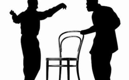 Motivational story લોકો બે જ કારણથી ભેગા થાય છે...