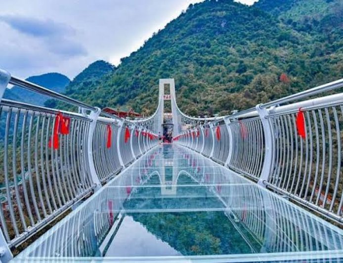 Travel ઋષિકેશમાં જોવા લાયક 10 સ્થળો...